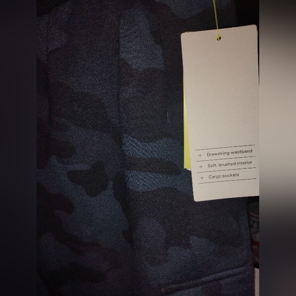 Women's Camo Jogger Pants - Picture 5 of 5